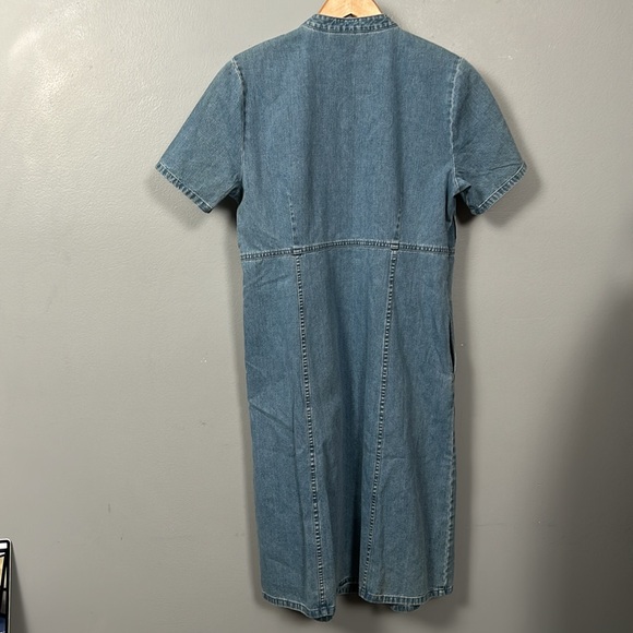 Orvis Denim Shirt Dress With Pleated Accent Top, Pockets, Womens Size 12 - Picture 12 of 15